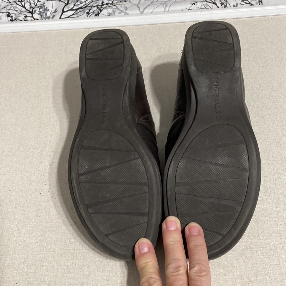 Michelle D shoes - Picture 3 of 3